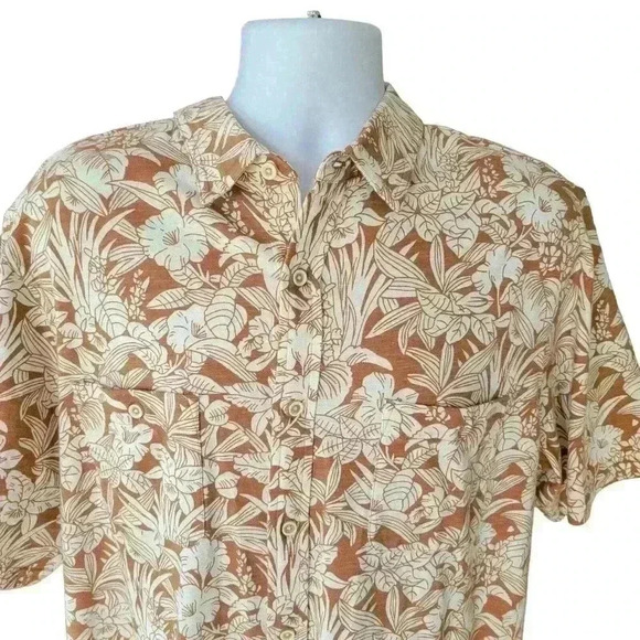 ROWN Short Sleeve Button Down Collared Hawaiian Print Shirt / Size XL - Picture 2 of 6